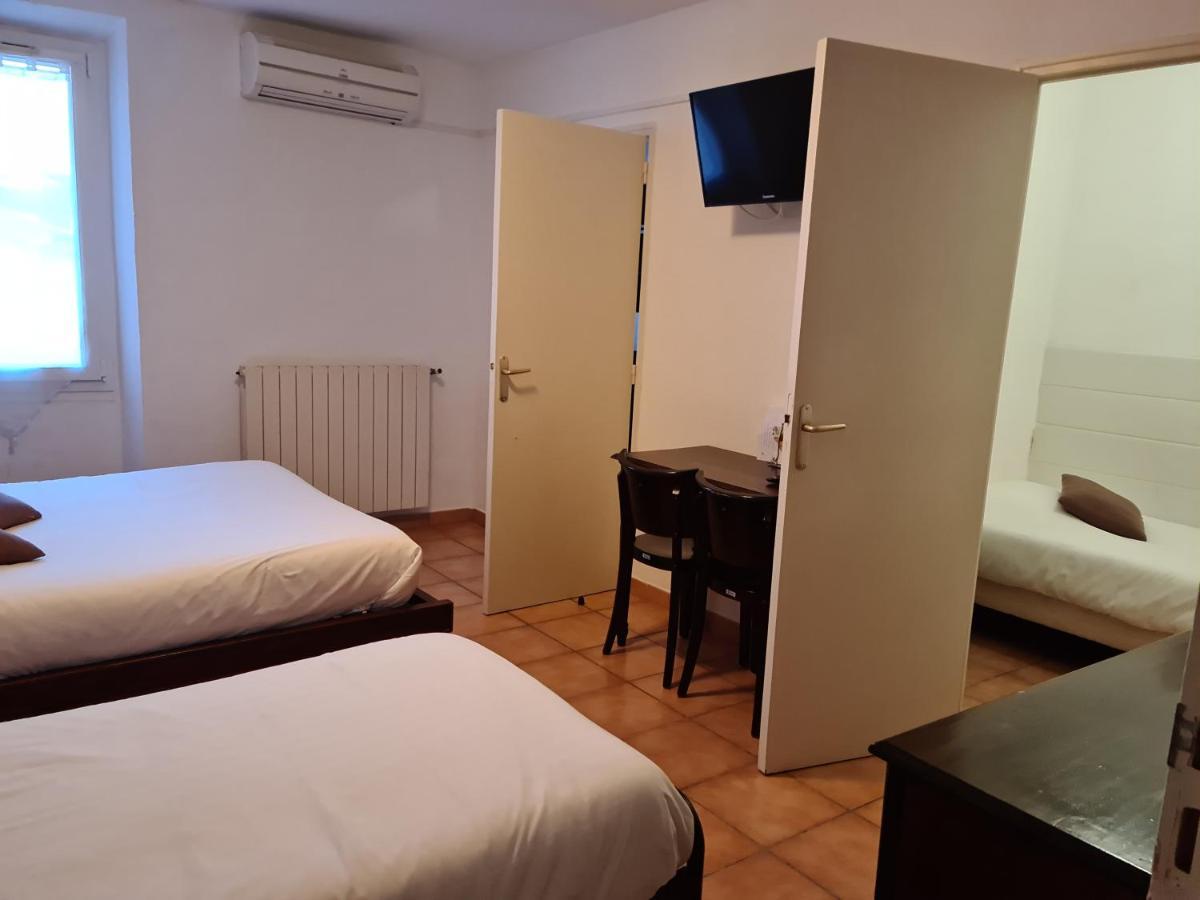 索塞莱潘 夫里耶旅馆酒店 外观 照片